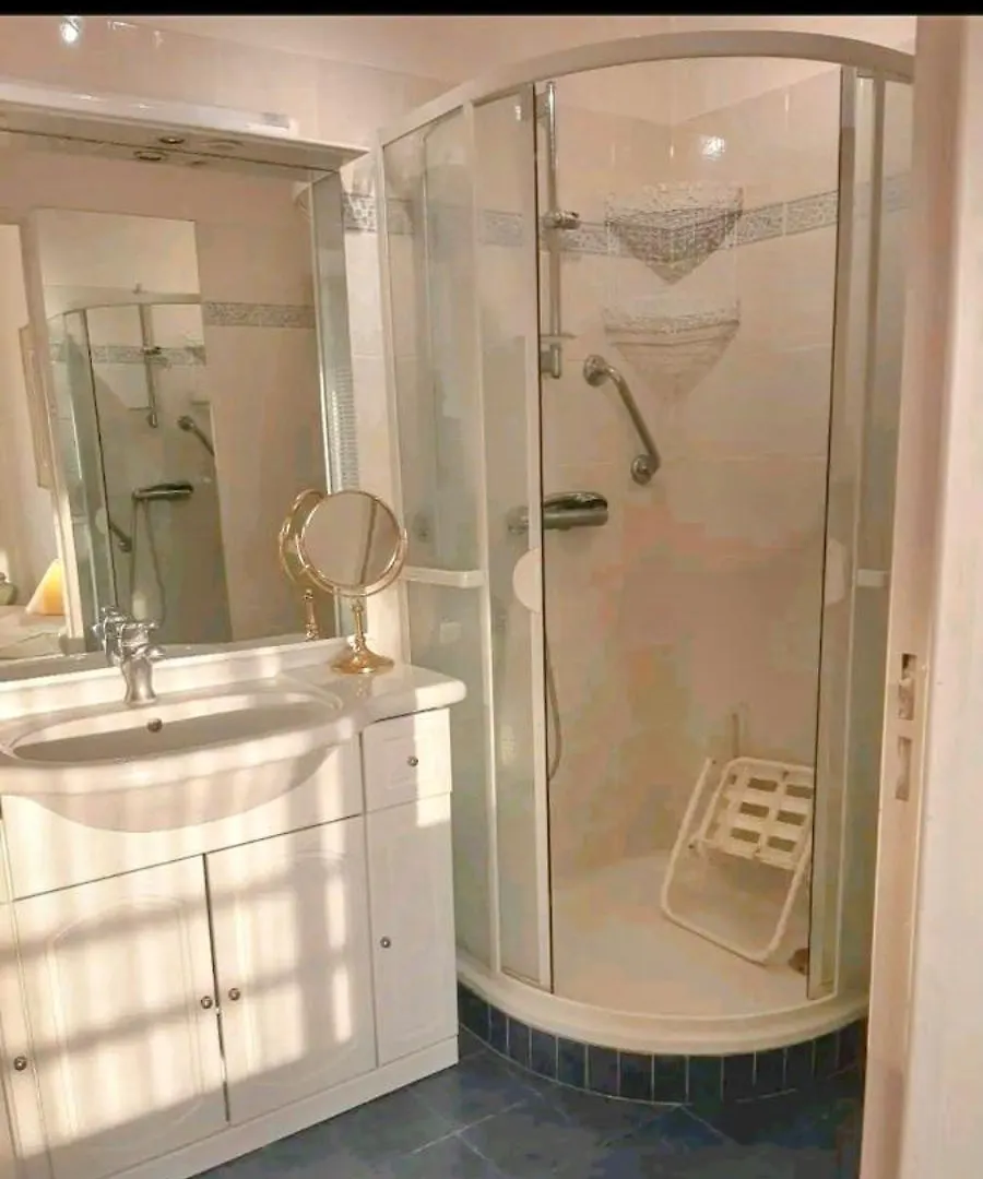 Apartment Two Rooms Terrace Cannes France